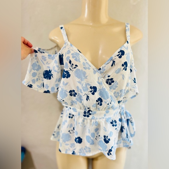 Sienna Sky floral bare shoulders peplum top with bow tie waist size S - Picture 2 of 12